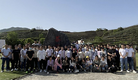 步步攀登，節(jié)節(jié)高升 ——SiFusion（盾源）五一團建徒步登山活動